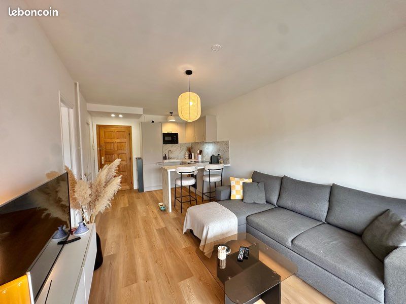Appartement 2 pièces 33 m² · à Le Cannet · 33 m² · 840 €