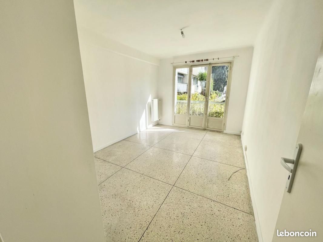 Appartement 3 pièces 50 m² · à Nice · 50 m² · 1 095 €/mois