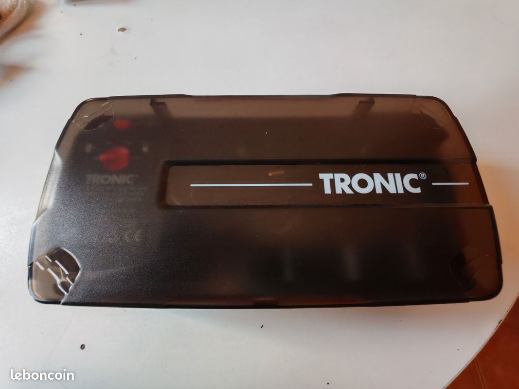 Chargeur d'accumulateurs universel avec temporisateur (image 1)
