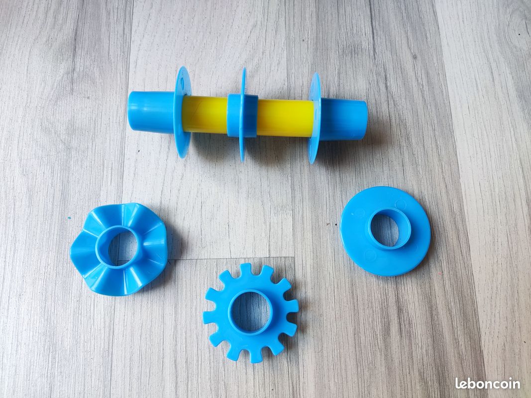 Pâte a modeler play Doh neuve 6 GD pots + Accessoires rouleau découpe et moule (image 8)