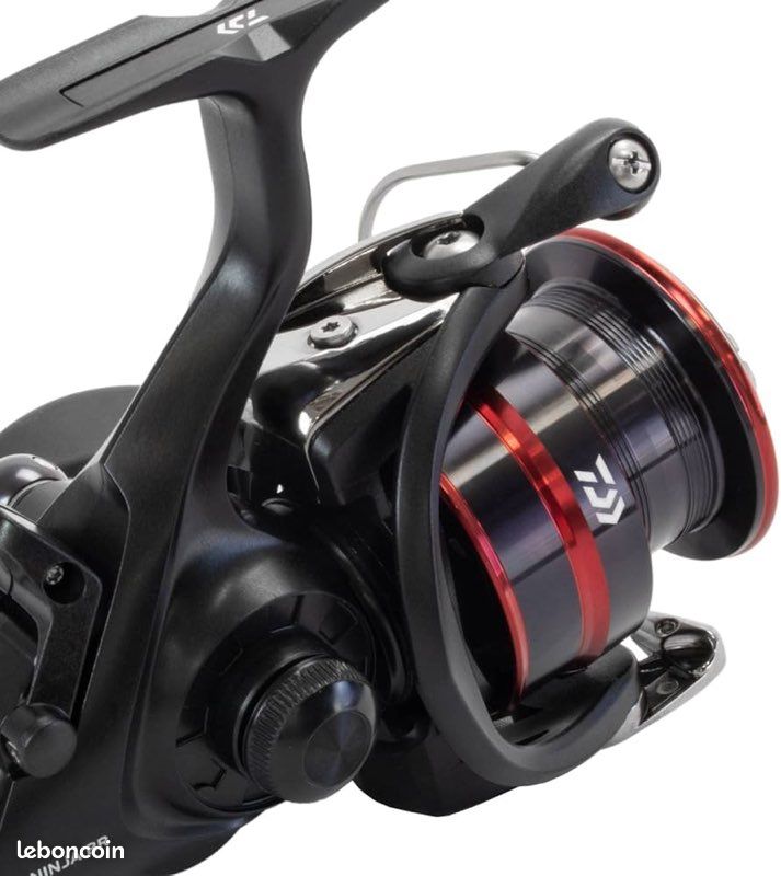Moulinet De Pêche Long Casting Daiwa Avec Bobine De Rechange - Occasion En Bon état De Fonctionnement