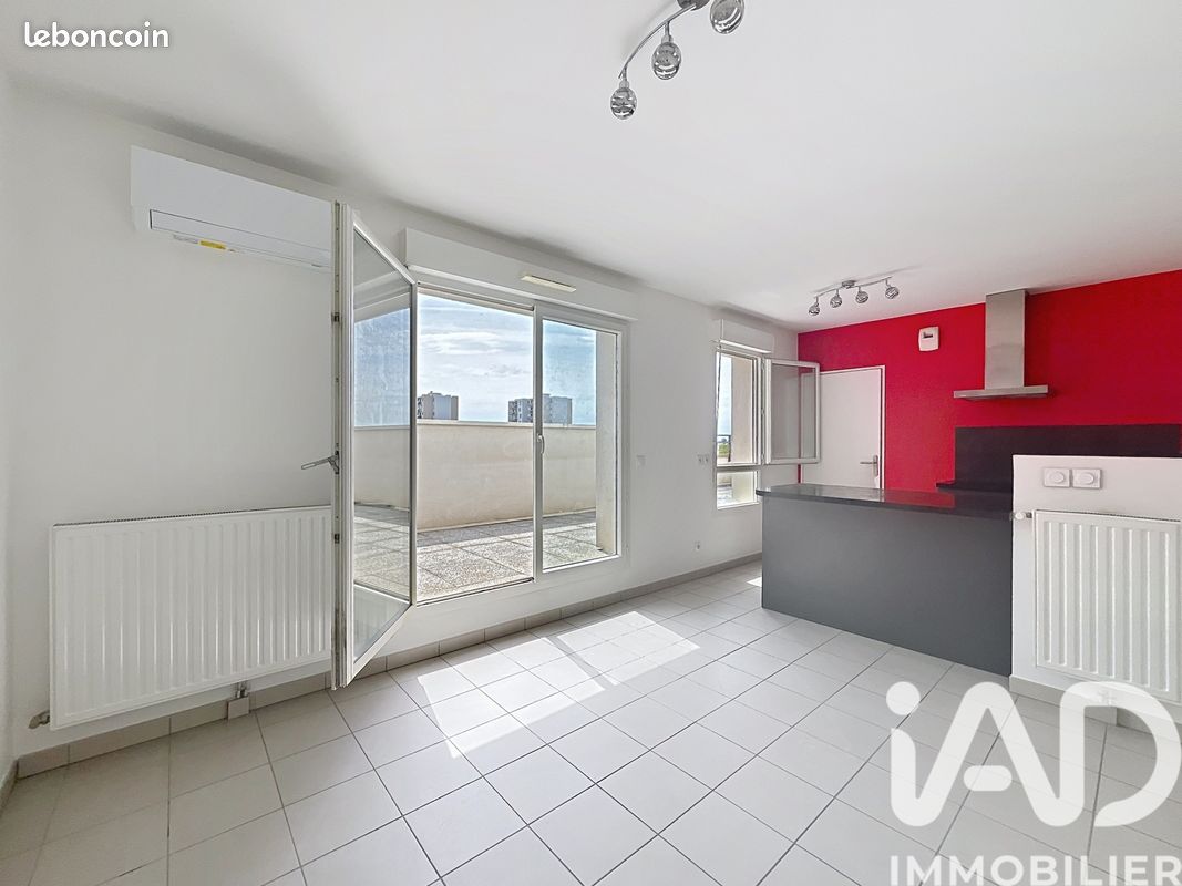 Appartement 3 pièces 61 m² · à Saint-Priest · 61 m² · 215 000 €
