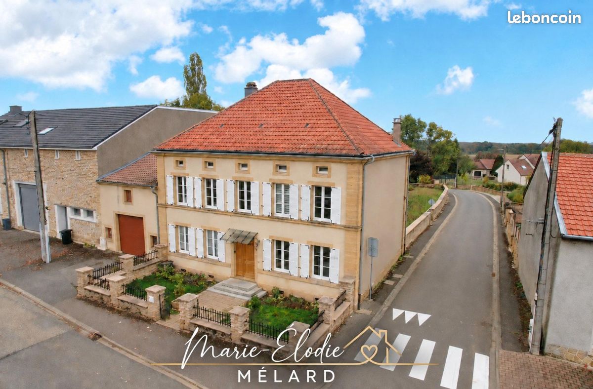 Maison 7 pièces 230 m² · à Morfontaine · 230 m² · 529 000 €