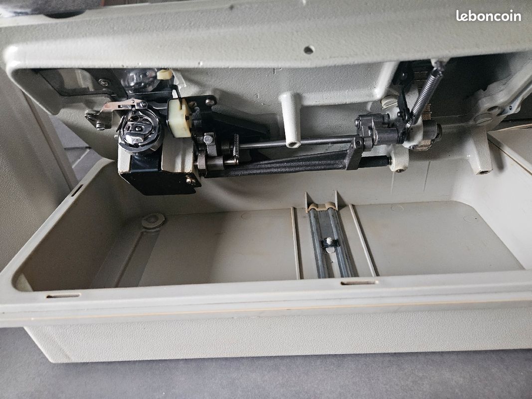 Machine à coudre Pfaff 9 (image 7)