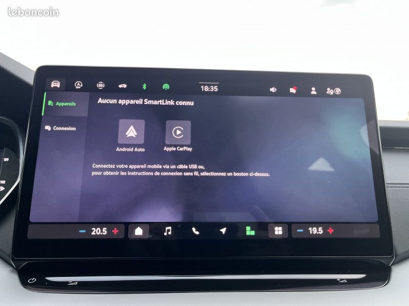 Skoda OCTAVIA COMBI 2.0 TDI SCR 150CH SELECTION DSG7 (image 24)