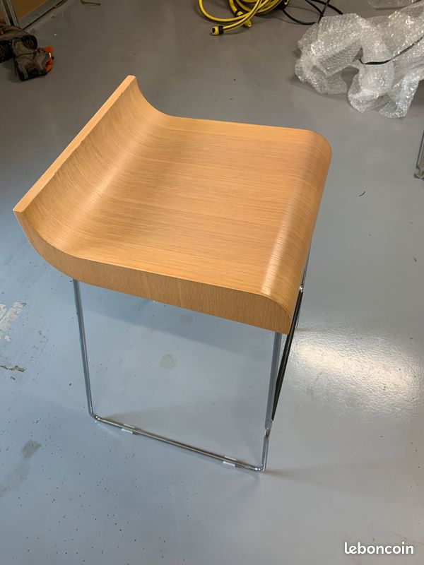 4 tabourets de tables (image 3)