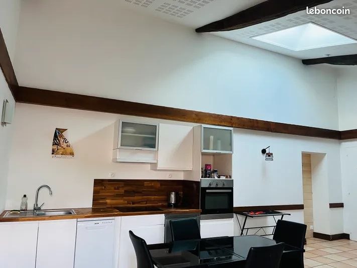 Appartement 1 pièce 34 m² · à Pouzauges · 34 m² · 580 €/mois