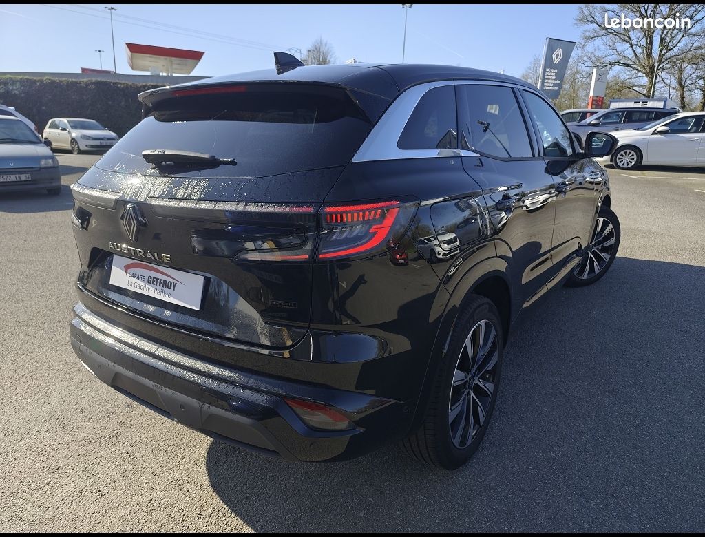 Renault Austral E-Tech Techno FullHybrid 200 GSR2 (image 2)