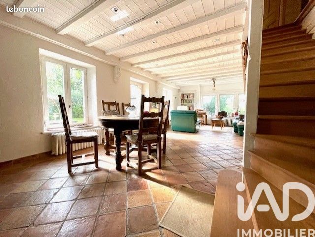 Propriété 7 pièces 139 m² (image 5)