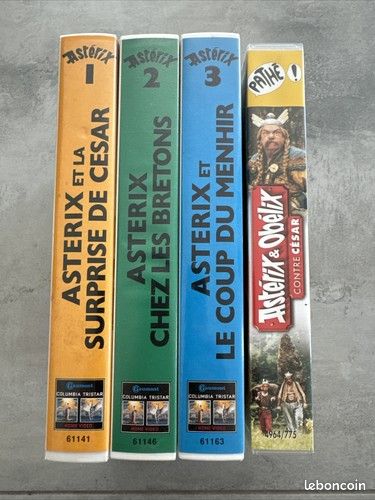 Lot 4 Vhs Astérix Et Obelix Cassettes 1 A 3 Et Film (image 1)