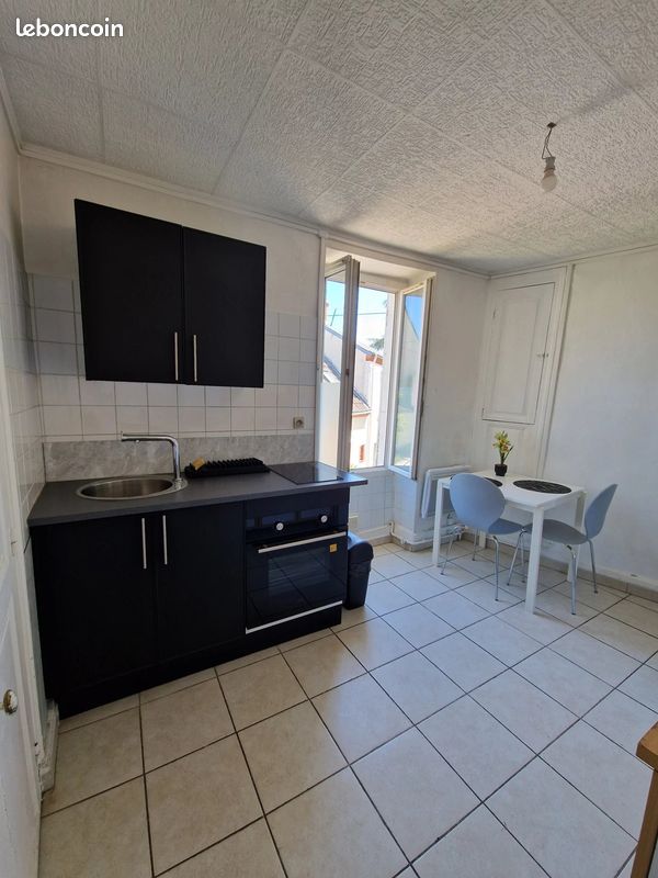 Appartement a louer vierzon - 1 pièce(s) - 27 m2 - Surfyn