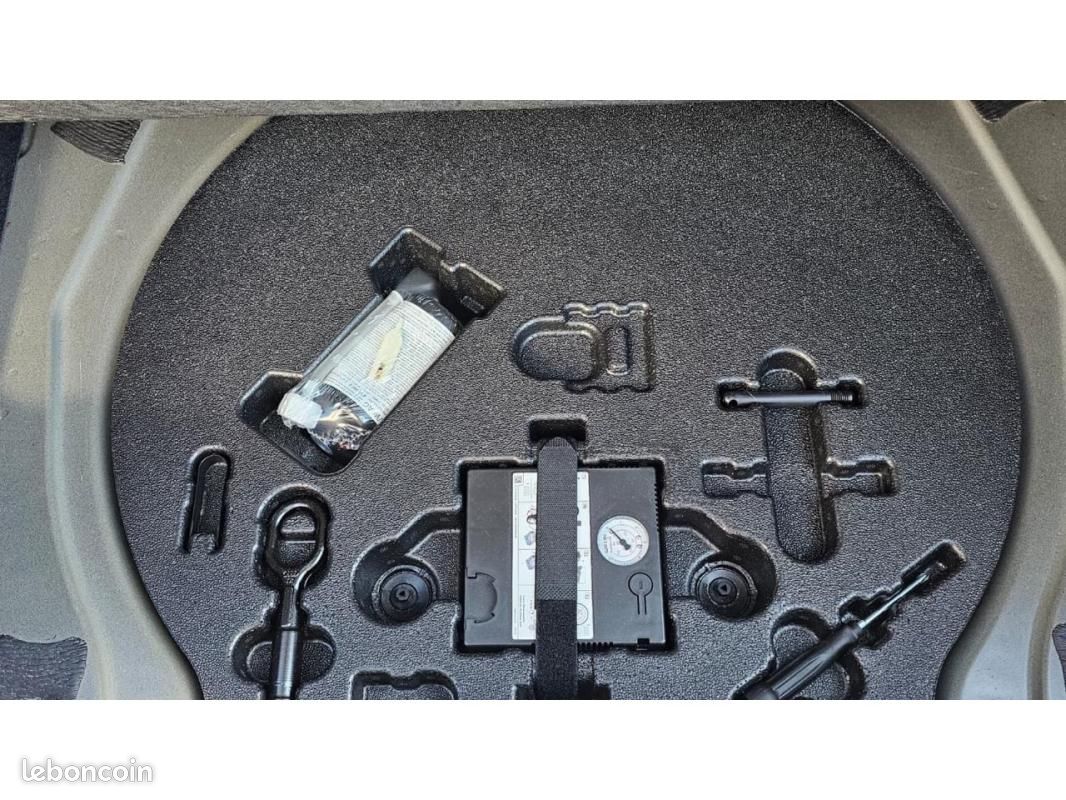 Audi Q3 35 TDI 150cv S-tronic + Camera de Recul + Sellerie Cuir + Sieges AV Chauff + Virtual Cockpit (image 25)