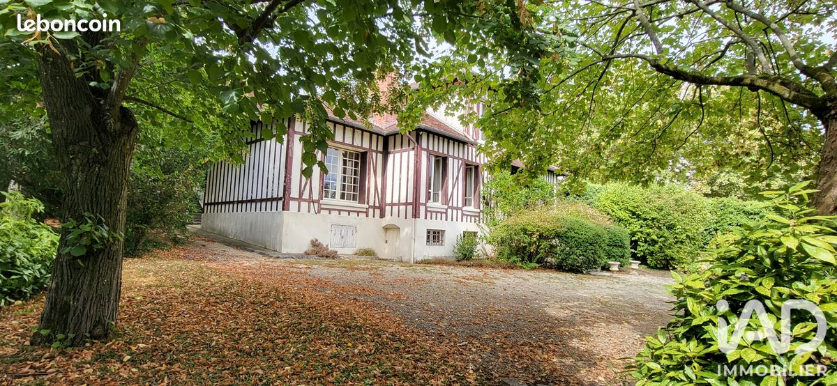 Maison 8 pièces 239 m² · à Auvers-sur-Oise · 239 m² · 690 000 €