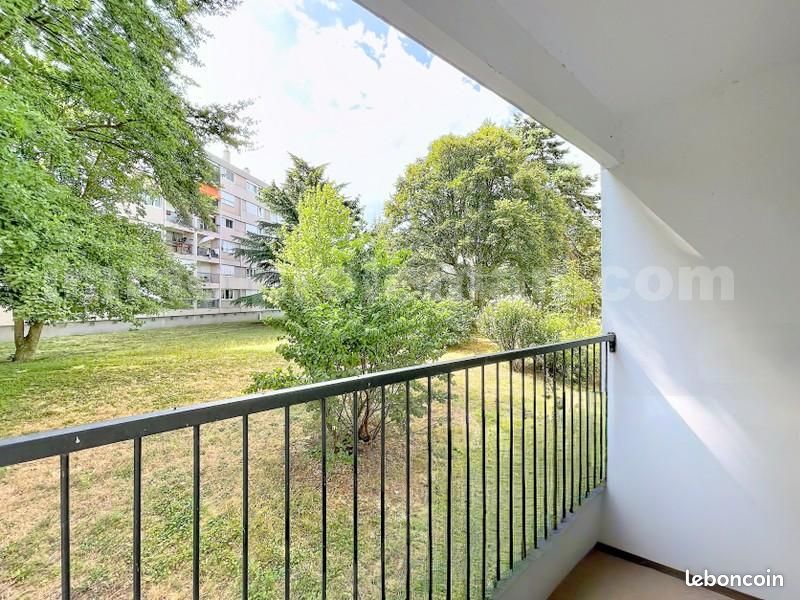 Appartement 4 pièces 80 m² · à Annemasse · 80 m² · 230 000 €