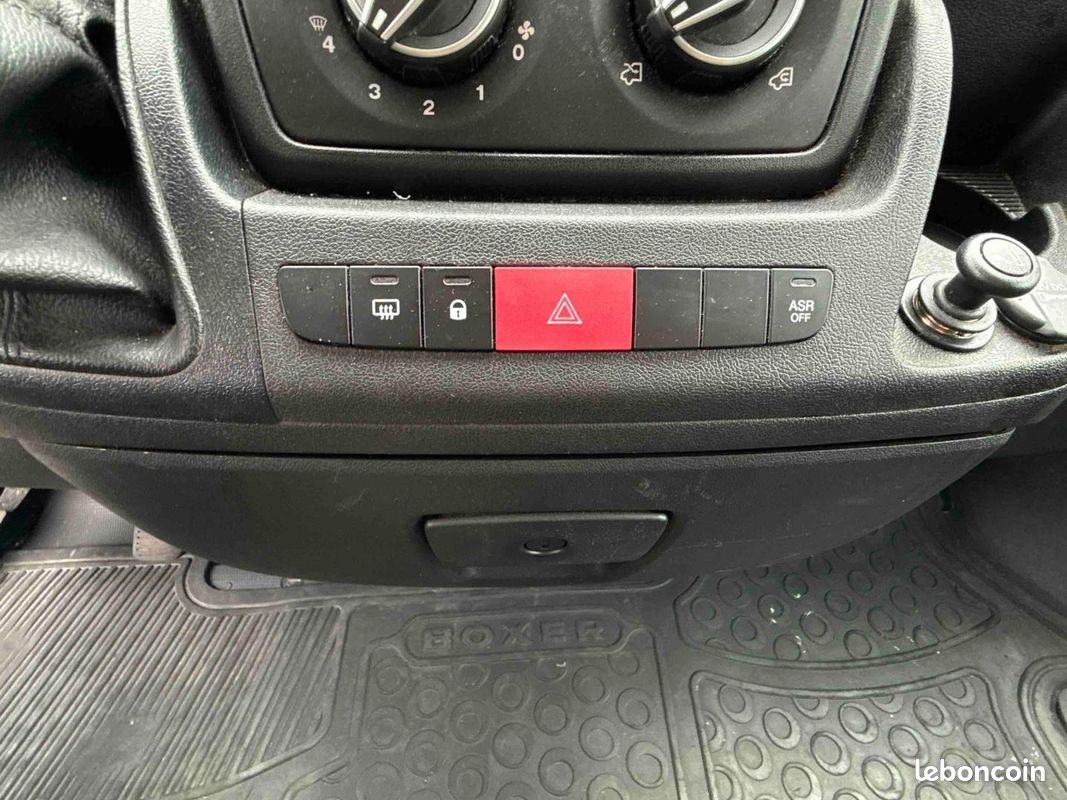 Peugeot Boxer Fg 330 L2H2 2.2 BlueHDi S&S 120ch (image 14)