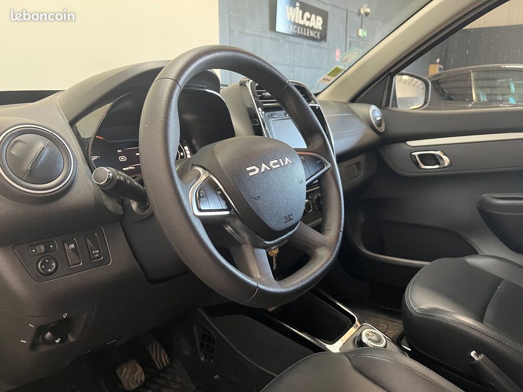 Dacia spring essential (image 11)