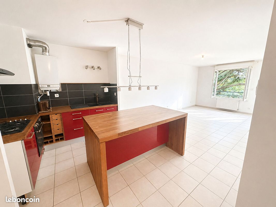 Appartement 3 pièces 59 m² · à Villefranche-sur-Saône · 59 m² · 900 €/mois