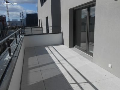 Appartement 3 pièces 57 m² · à Bordeaux · 57 m² · 944 €/mois
