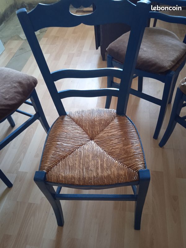 4 Chaises (assise en paille) (image 1)