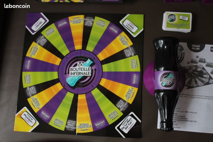Lansay La Bouteille Infernale - Gioco Di Sfide E Verità Per 2+ Giocatori - 8+ Anni - 2