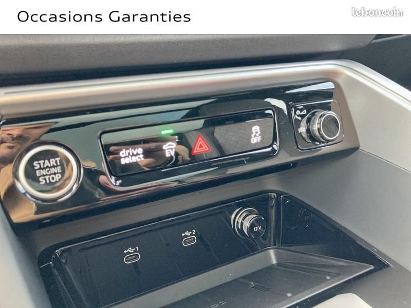 Audi Q5 2.0 e-hybrid 299ch S line quattro S tronic 7 (image 28)