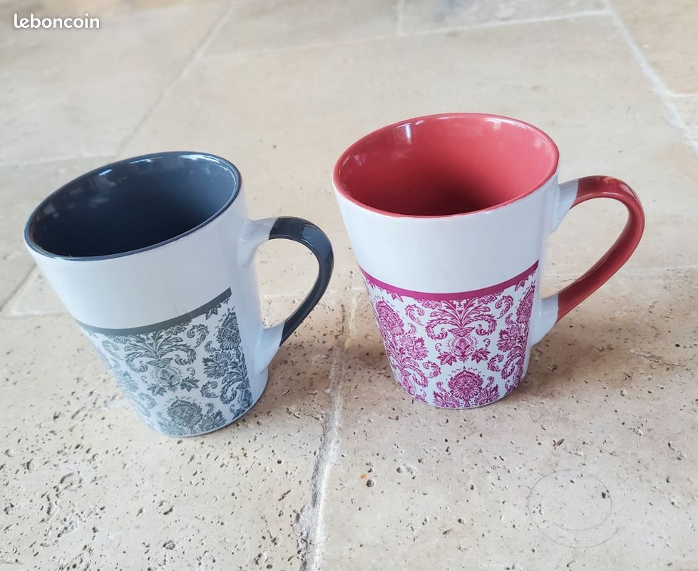 2 tasses fleuries (image 1)