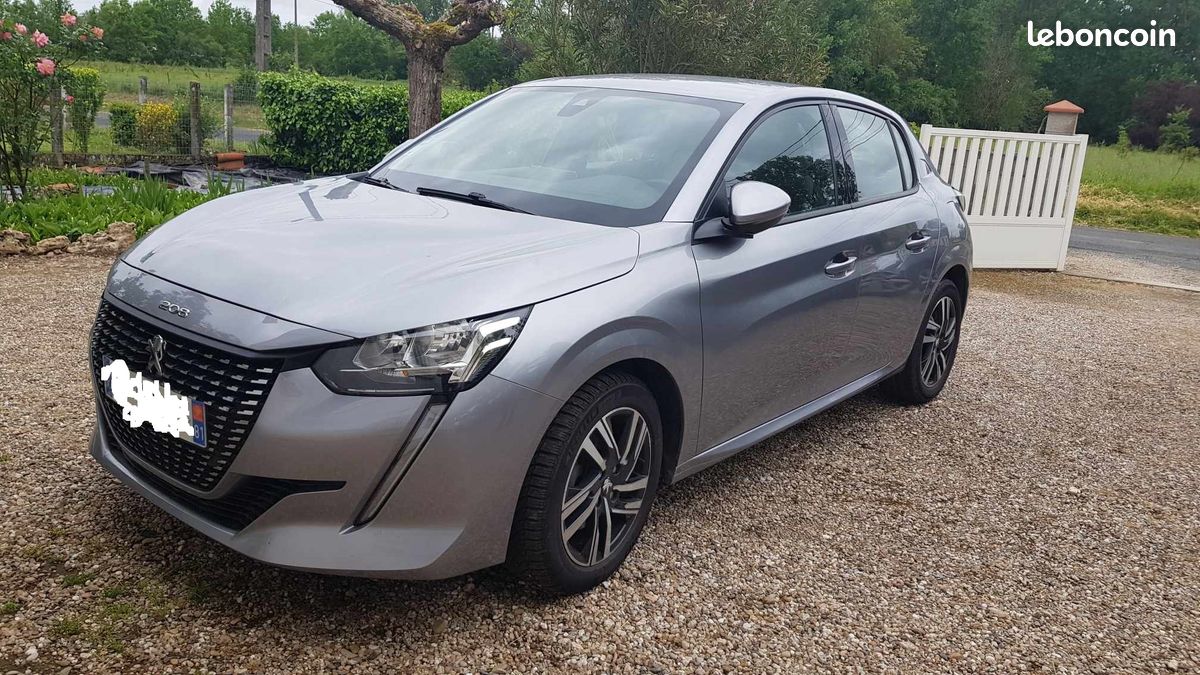 Peugeot 208 allure 1.2 puretech 100, pack serenité Voitures