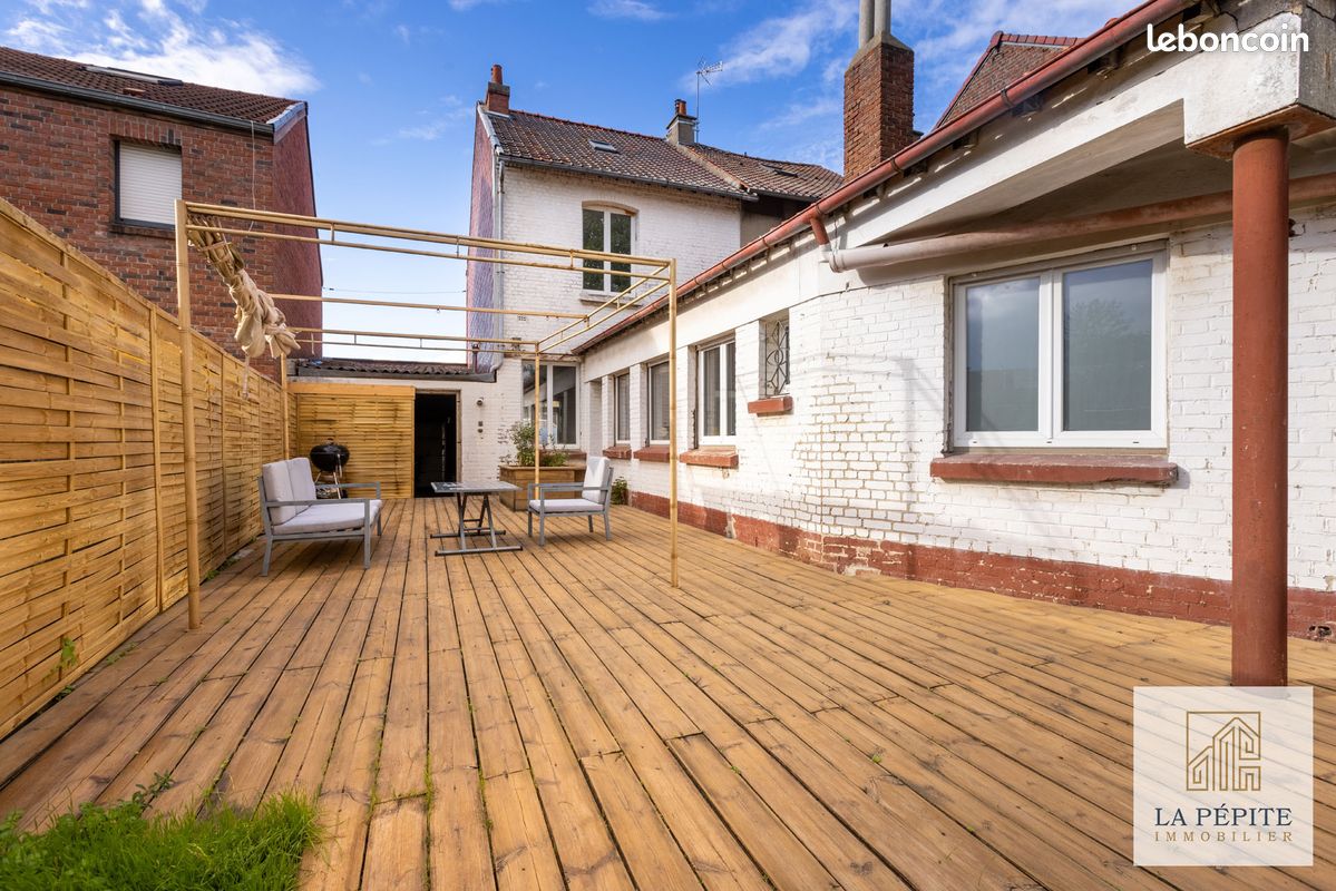 Maison 6 pièces 115 m² · à Valenciennes · 115 m² · 213 000 €