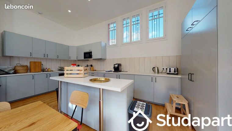 Appartement a louer suresnes - 1 pièce(s) - 15 m2 - Surfyn