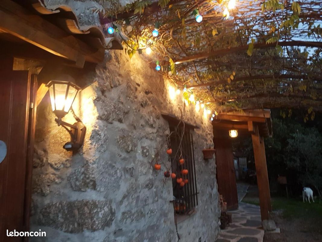 Maison 4 pièces 90 m² · à Saint-Martial · 90 m² · 365 000 €
