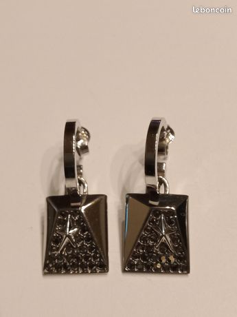 Boucles D'Oreilles Thierry Mugler Occasion - Métal Argenté Avec Clip - Bijou De Créateur Signé