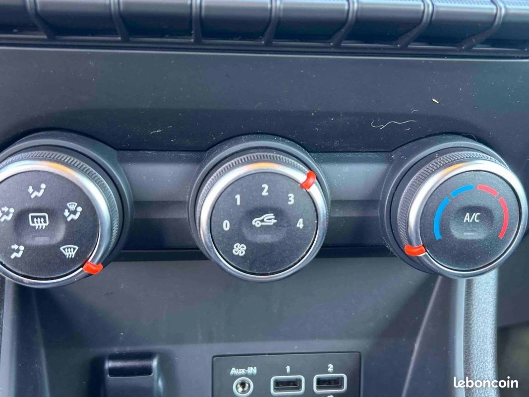 RENAULT Captur TCe 90 Equilibre (image 20)