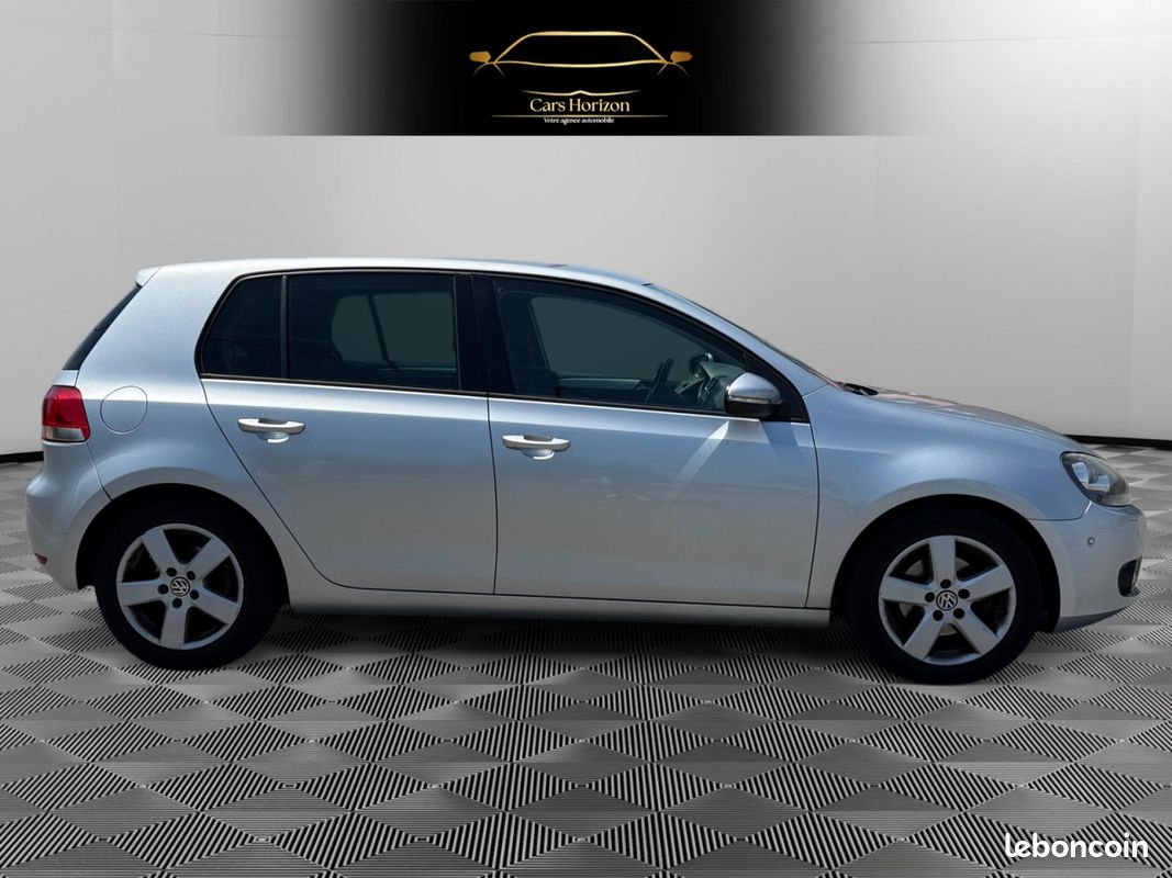 VOLKSWAGEN GOLF 6 1.6 TDi 16v 105cv / Clim auto / Kit distribution ok (image 20)
