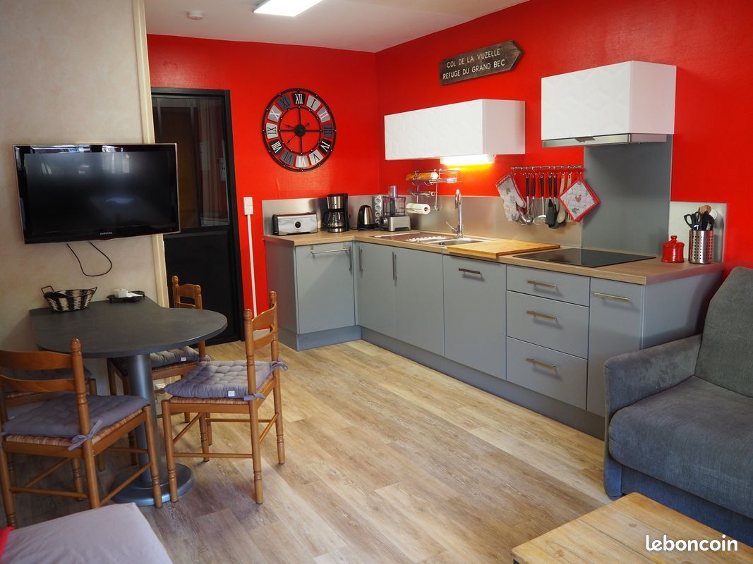Appartement 1 pièce 28 m² · à Brides-les-Bains · 28 m² · 1 000 €/mois