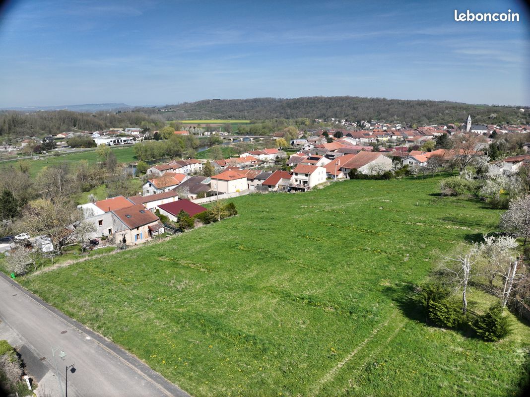 Terrain à bâtir · à Voinémont · 45 000 €