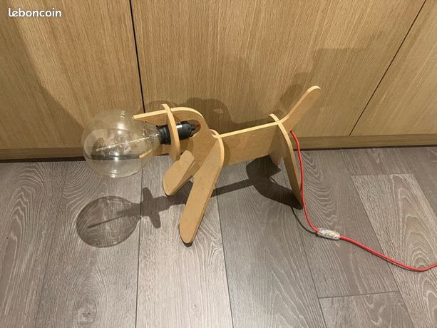 Lampe De Table Vintage En Bois, Chien Scottish Des Années 1930, Style Bonichon Adnet