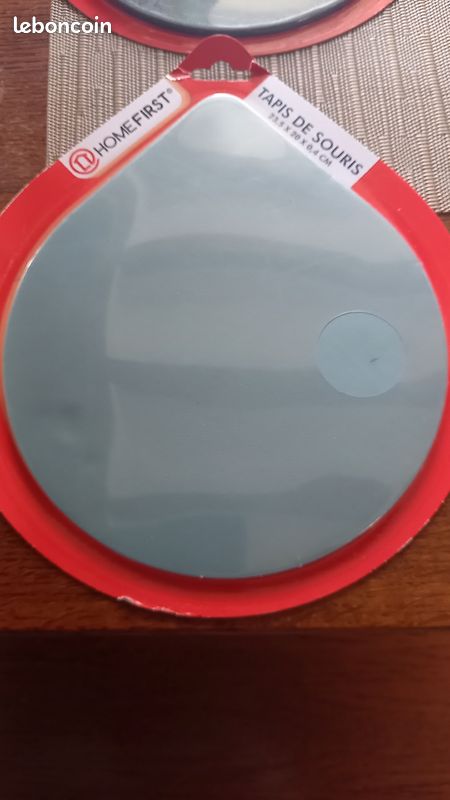 2 Tapis de souris (image 1)