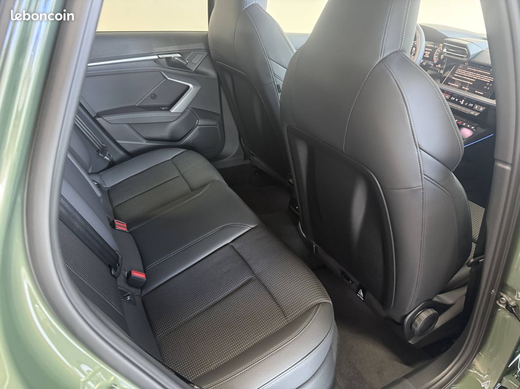AUDI A3 Sportback TFSI Mild Hybrid 150 S tronic 7 S line (image 20)