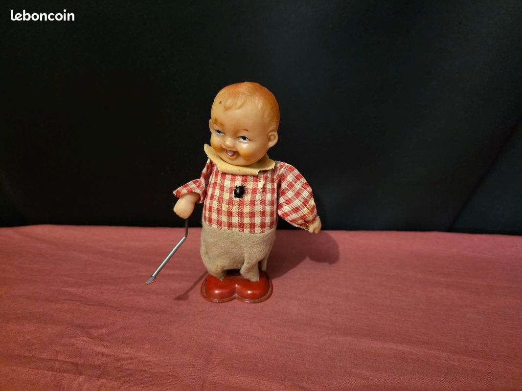 Jouet Mécanique Ancien – Poupée Lugeuse – Montagne – Années 50 (occasion)