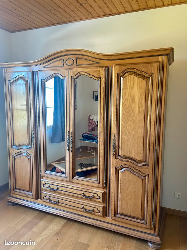 Armoire en chêne (image 1)