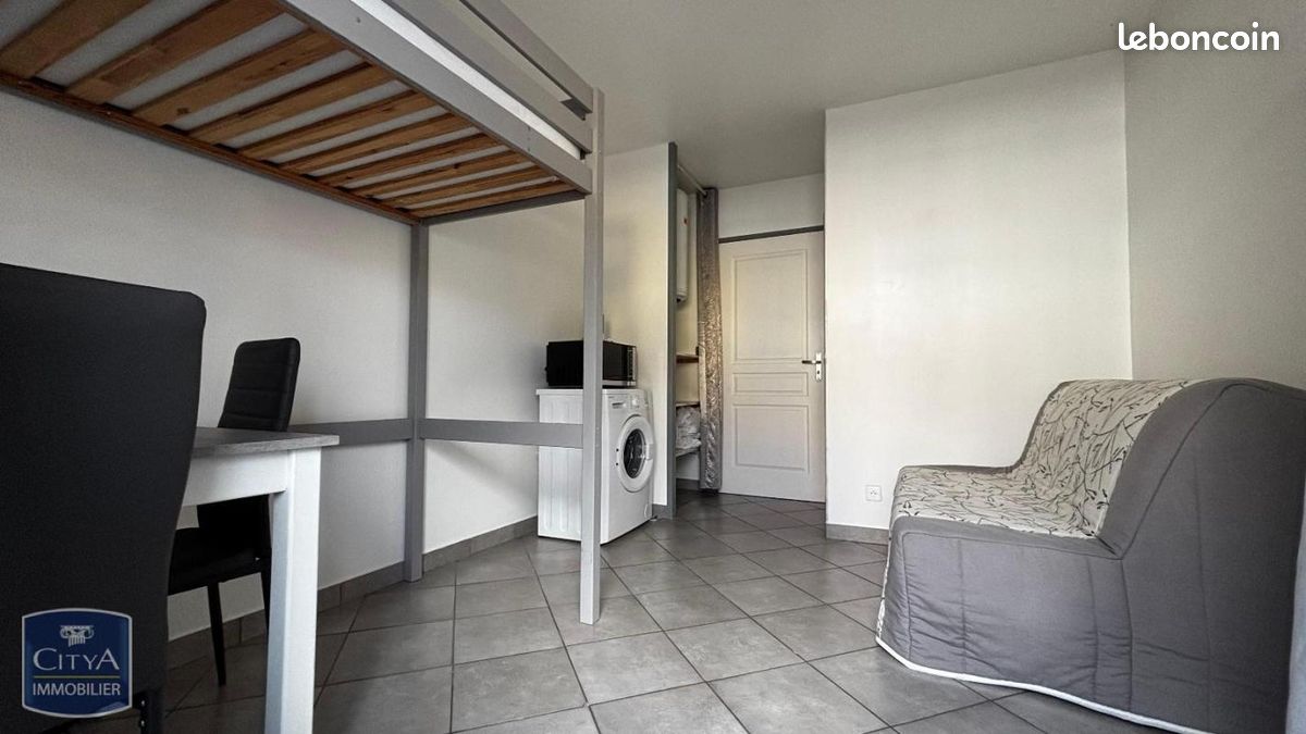 Appartement 1 pièce 16 m² · à Saint-Nazaire · 16 m² · 375 €/mois