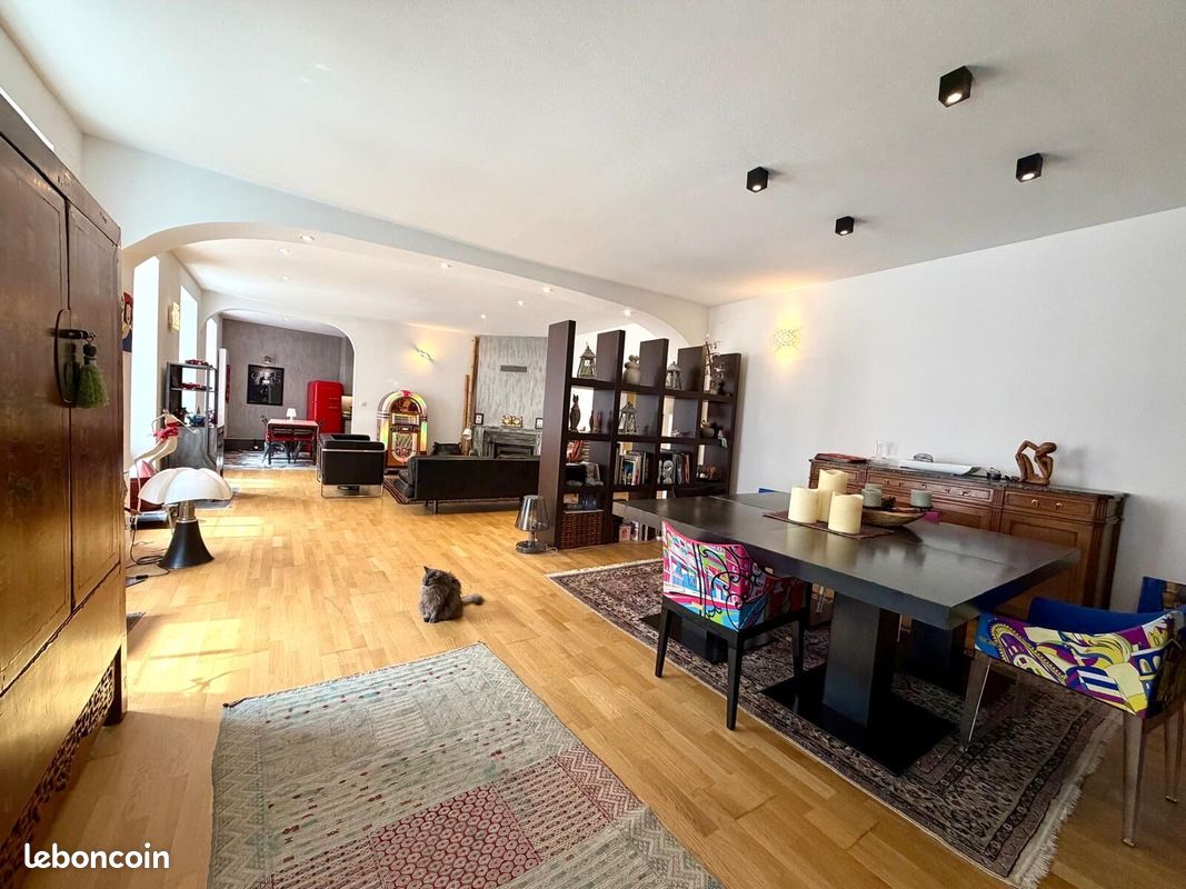 Appartement 5 pièces 204 m² · à Mulhouse · 204 m² · 349 500 €