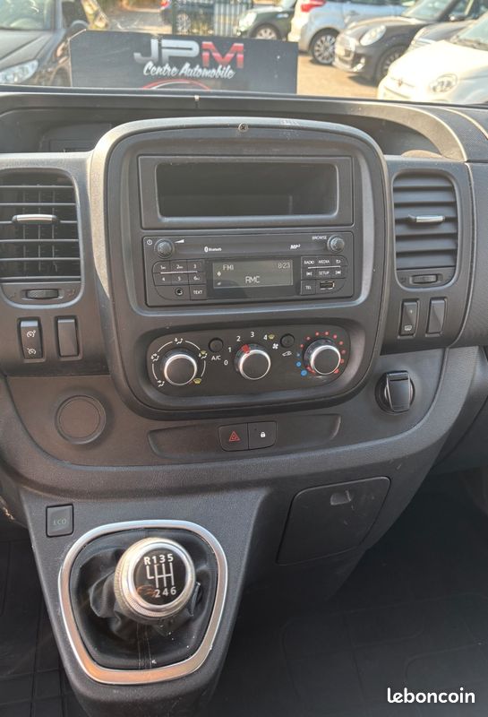 RENAULT Trafic Fg L1H1 1000 2.0 dCi 120ch Grand Confort (image 9)
