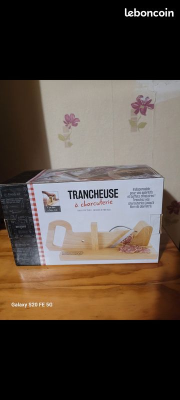 Trancheuse à saucisson (image 1)
