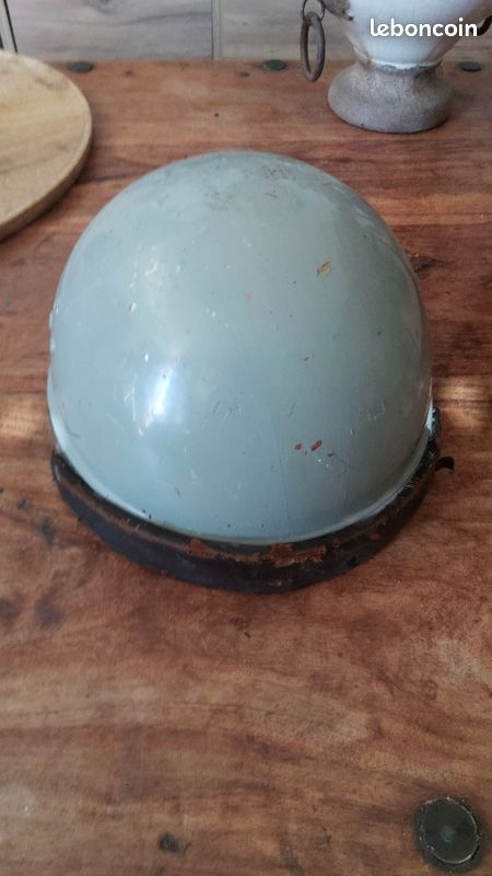 Ancien casque (image 2)
