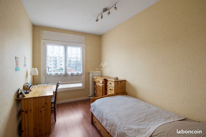 Appartement a louer houilles - 5 pièce(s) - 87 m2 - Surfyn