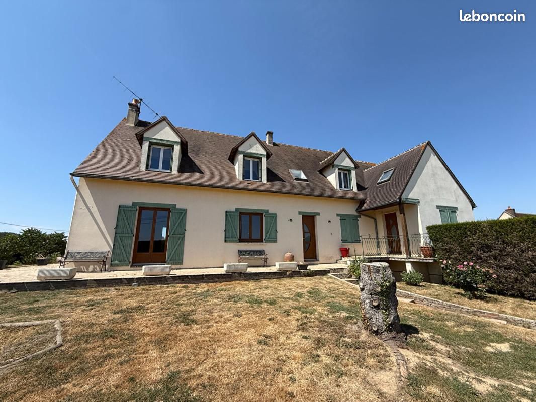 Maison 8 pièces 187 m² · à Sablons sur Huisne · 187 m² · 260 250 €