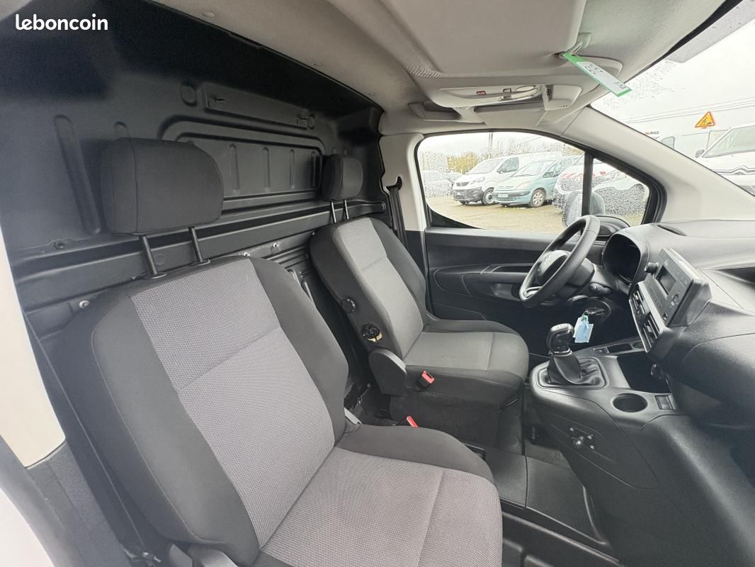 Citroën Berlingo M 650KG 1.5 BHDI 75CV BVM5 CLUB - TVA RECUPERABLE 9160 HT (image 9)