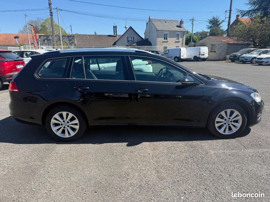 Volkswagen Golf BREAK 1.6 TDI 110 BLUEMOTION CONFORT LINE (image 4)