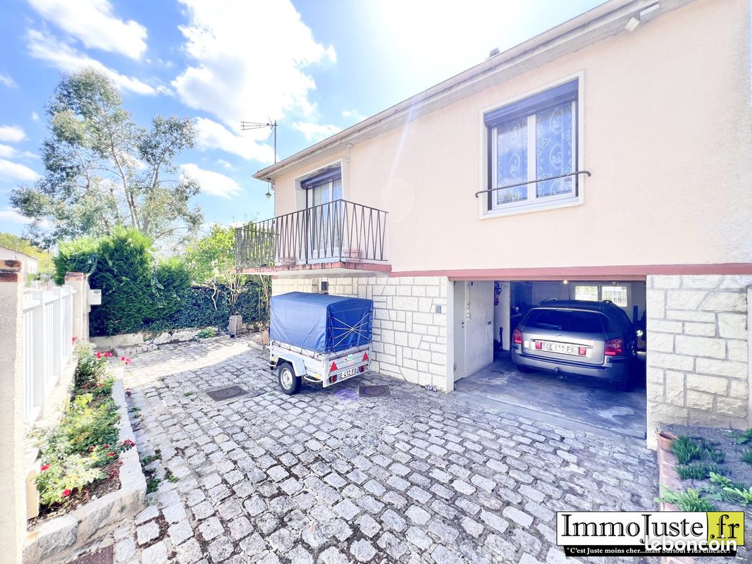 Maison 3 pièces 51 m² · à La Verrière · 51 m² · 246 000 €